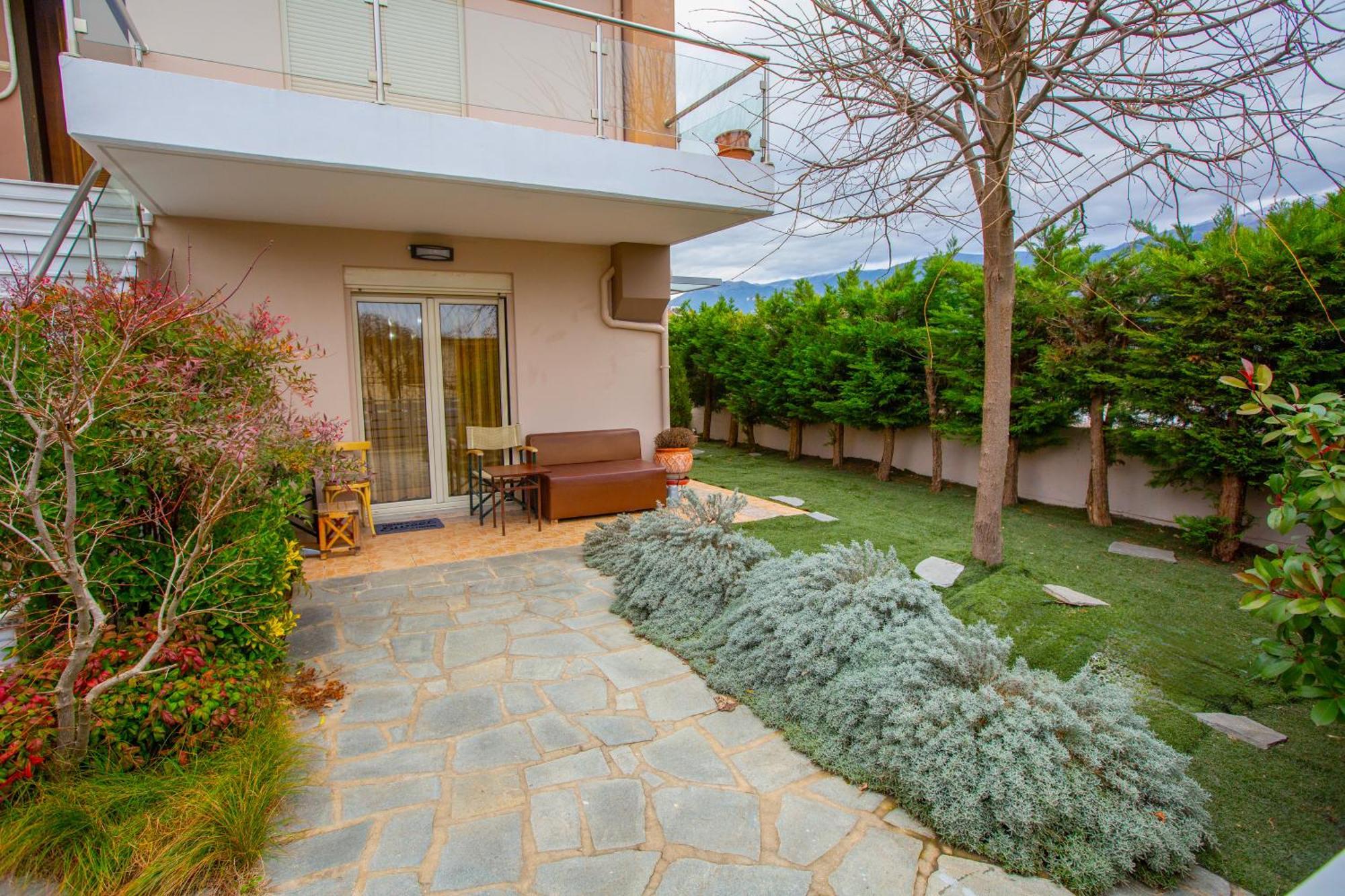 Chris Cozy Apartment Яніна Екстер'єр фото